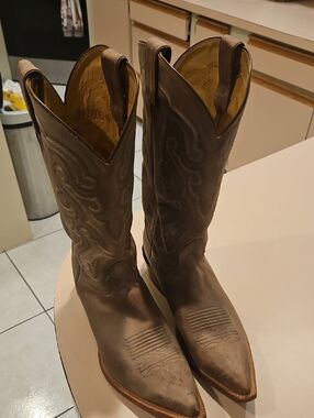Nocona Taupe Leather Boot